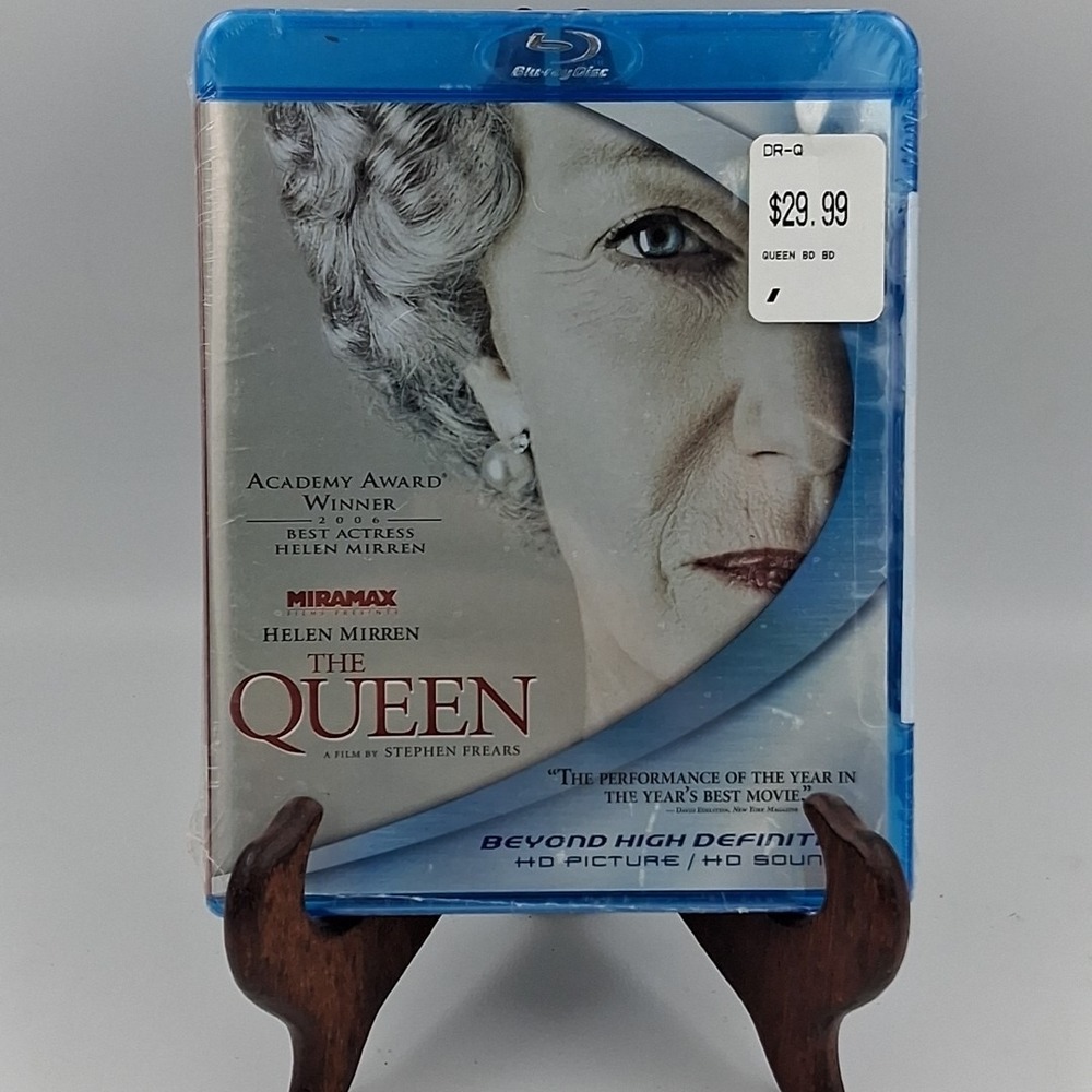 The Queen‎